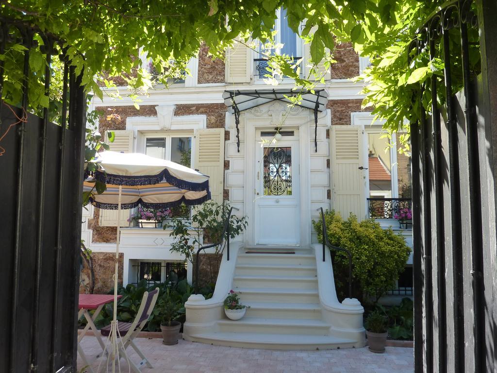 Bed and Breakfast Maison Romantique Ле-Перё-сюр-Марн Экстерьер фото